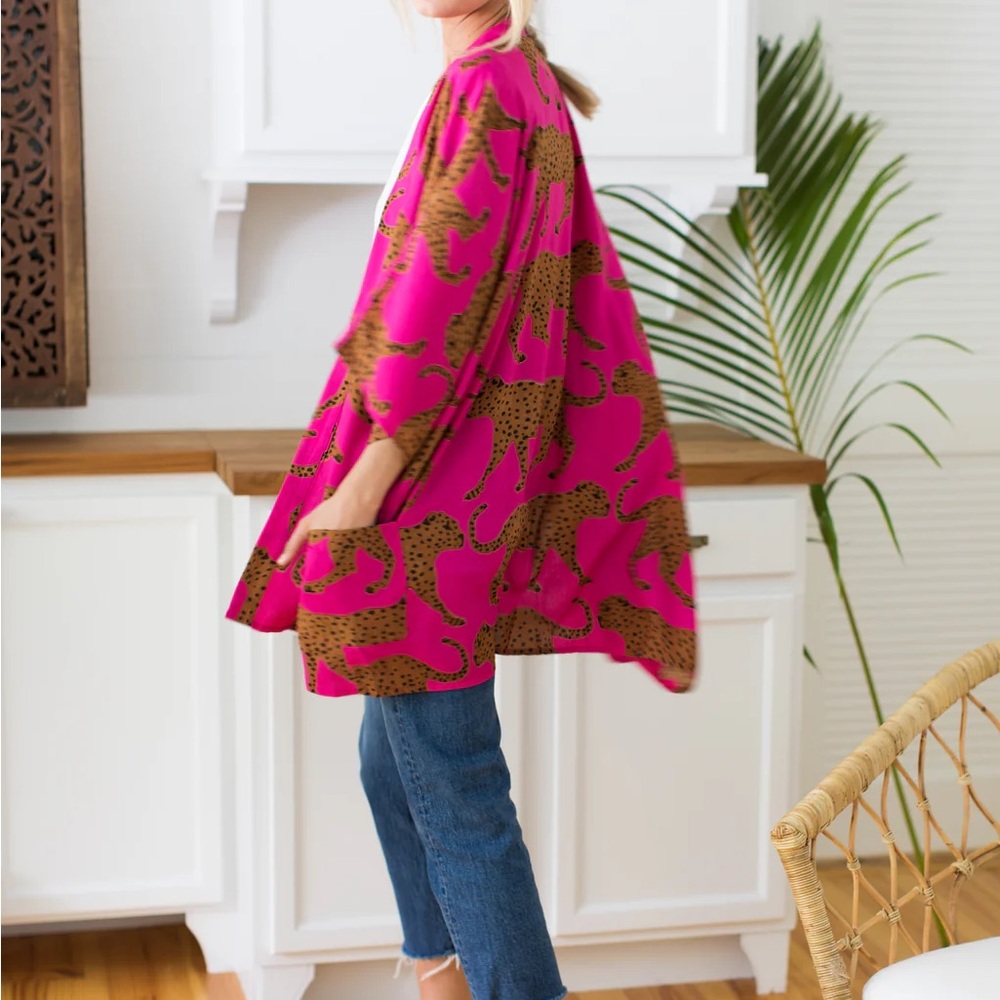 India Collection Emerson Fry Fete Kimono Pink Cheetah, XS/S